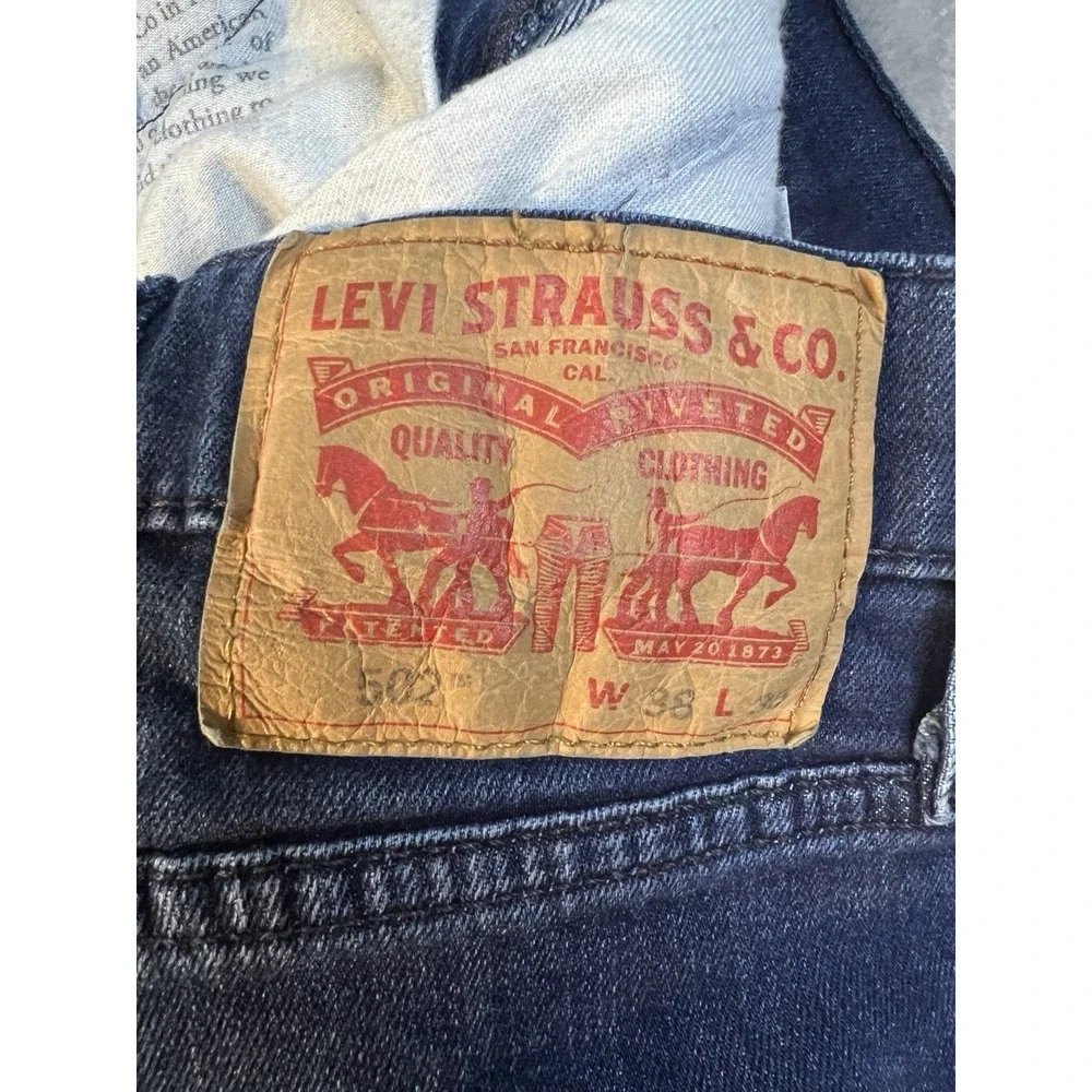 Levi's 502 Men's 38x34 Dark Wash Distressed Ripped Jeans Tapered Stretch Denim